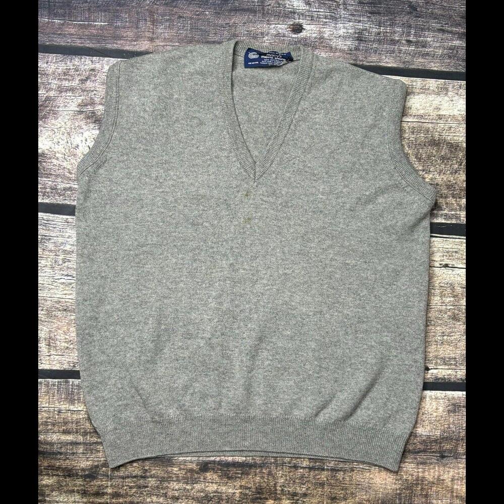 VTG Macy's Mens Store Australian Geelong Lambswool Sweater Vest Size Large